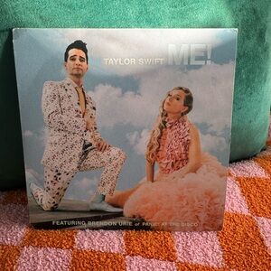 Taylor Swift ME! 45 Vinyl Record Single